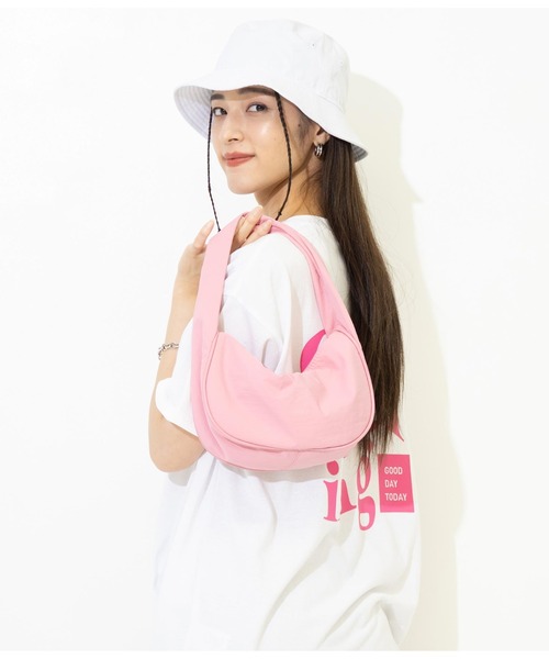 ANAP(アナップ)の「ナイロンハンドバック(ハンドバッグ・レディース・ブラック/ピンク/グリーン・FREE)」の16枚目の写真