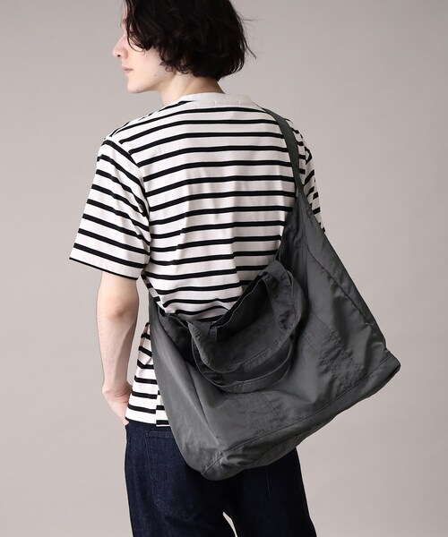 THE SHOP TK (ザ ショップ ティーケー )の「◆2WAYウォッシャブルナイロンビッグショルダーバッグ(ショルダーバッグ・メンズ・ベージュ/ブラック/チャコールグレー・00)」の11枚目の写真