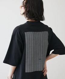 MINORITY TEE