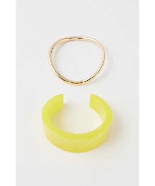 MOUSSY(マウジー)の「MARBLE BANGLE セット(バングル/リストバンド・レディース・イエロー/グリーン・FREE)」の9枚目の写真