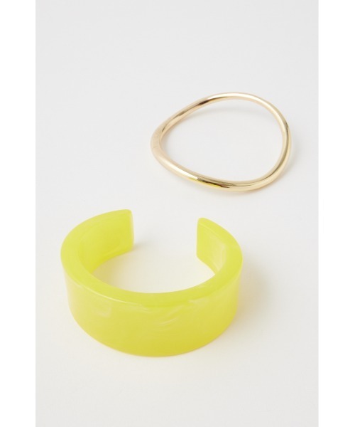 MOUSSY(マウジー)の「MARBLE BANGLE セット(バングル/リストバンド・レディース・イエロー/グリーン・FREE)」の11枚目の写真