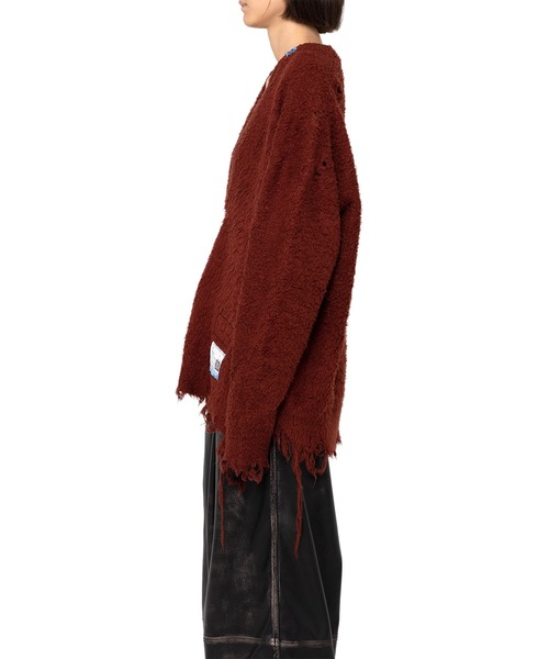 Maison MIHARA YASUHIRO(メゾンミハラヤスヒロ)の「V-neck Blushed Cotton Pullover Knit(ニット/セーター・レディース・ブラック/ブラウン・FREE)」の16枚目の写真