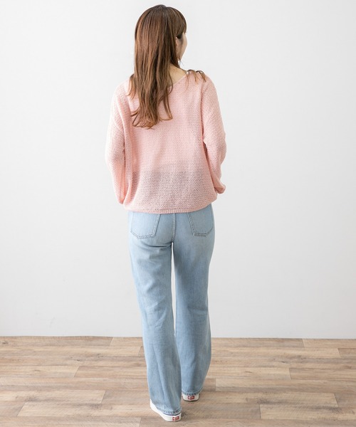 URBAN RESEARCH Sonny Label(アーバンリサーチサニーレーベル)の「2WAYスラブヤーン透かしニットプルオーバー(ニット/セーター・レディース・グレー/オフホワイト/ピンク・FREE)」の11枚目の写真