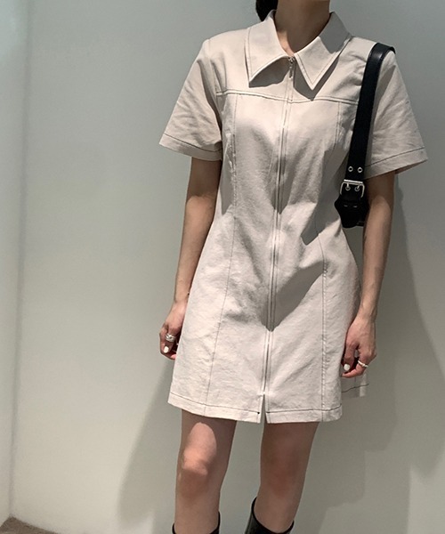 gossip!ロサンゼルス(ゴシップロサンゼルス)の「YUGA ポロカラー ジッパー ワンピース(ワンピース・レディース・ブラック/オフホワイト・FREE)」の1枚目の写真
