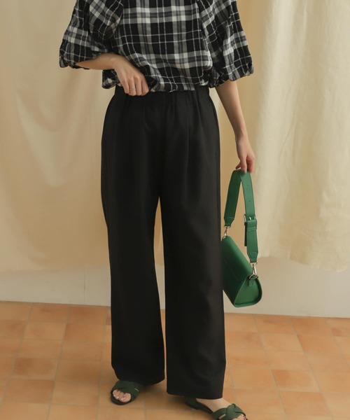 URBAN RESEARCH DOORS(アーバンリサーチドアーズ)の「イージーケアストレートパンツ(その他パンツ・レディース・チャコールグレー/ブラック・MEDIUM)」の14枚目の写真