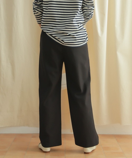 URBAN RESEARCH DOORS(アーバンリサーチドアーズ)の「イージーケアストレートパンツ(その他パンツ・レディース・チャコールグレー/ブラック・MEDIUM)」の10枚目の写真