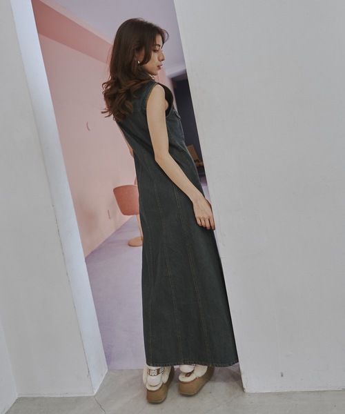 BLONDEY（ブロンディ）の「デニムロングワンピース（ワンピース）」 - WEAR