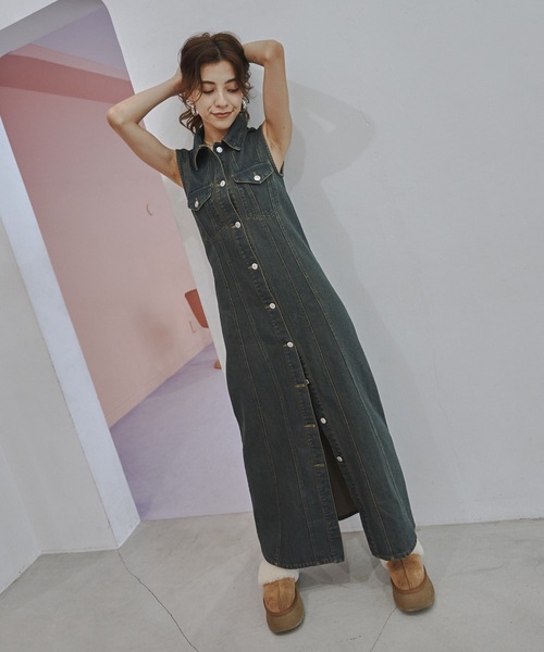 BLONDEY（ブロンディ）の「デニムロングワンピース（ワンピース）」 - WEAR