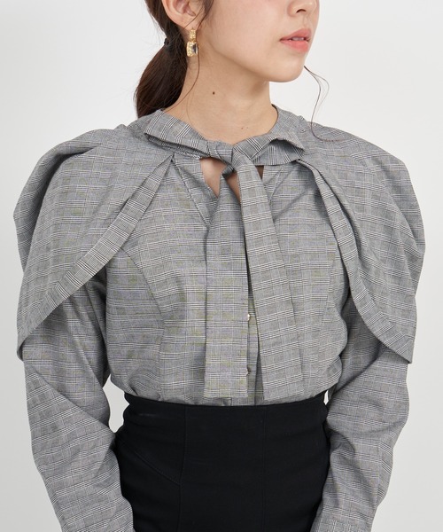 ROYAL PARTY（ロイヤルパーティー）の「リボンタイケープシャツブラウス（シャツ/ブラウス・レディース・オフホワイト/ブラック/チェック・FREE）」の12枚目の写真