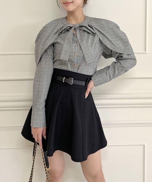 ROYAL PARTY（ロイヤルパーティー）の「リボンタイケープシャツブラウス（シャツ/ブラウス・レディース・オフホワイト/ブラック/チェック・FREE）」の4枚目の写真