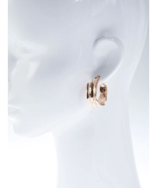 EVRIS（エヴリス）の「LEAF DESIGN HOOP ピアス（ピアス（両耳用）・レディース・ゴールド/シルバー・FREE）」の9枚目の写真