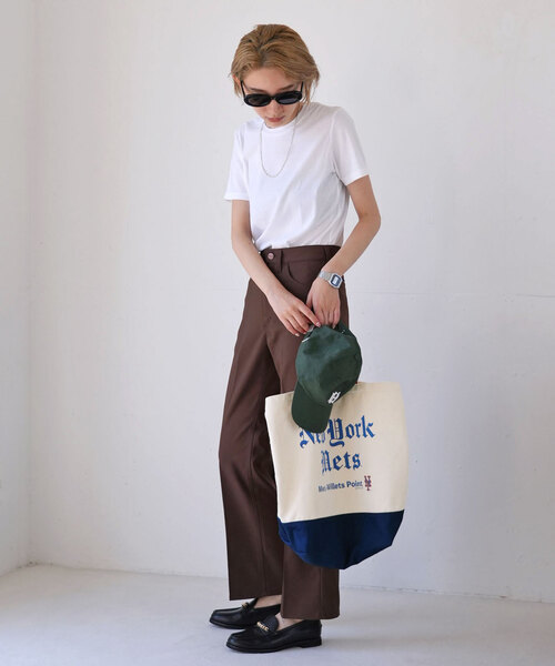 SLOBE citron.(スローブシトロン)の「SLOBE citron. MLB OLD ENGLISH WFM TOTE(トートバッグ・レディース・アイボリー・FREE)」の2枚目の写真