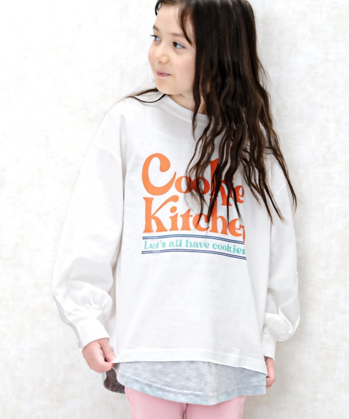 ZI-ON（ジーオン）の「USコットン裾フェイクガールズBIGロンT（Tシャツ/カットソー・キッズ・オフホワイト/パープル/ブラック/ネイビー/チャコールグレー/ベージュ/杢グレー/ダークグリーン・120cm/140cm/150cm/160cm/130cm/110cm）」の2枚目の写真