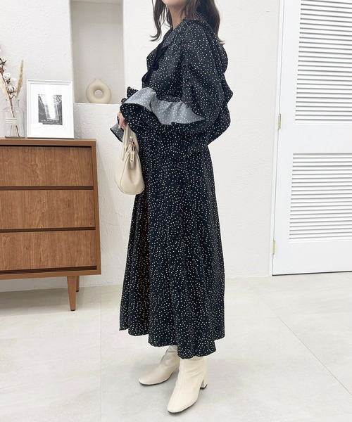 セール】フリルデザインフレアワンピース【ZOZOTOWN限定アイテム