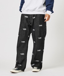 XLARGE | ALLOVER LOGO DENIM PANTS(デニムパンツ)