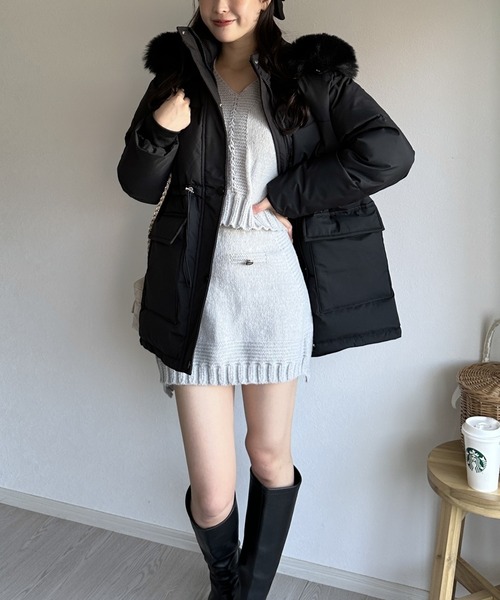 Silly(シリー)の「Vネックニットトップス&ニットスカート(セットアップ・レディース・ピンク/グレー・FREE)」の15枚目の写真