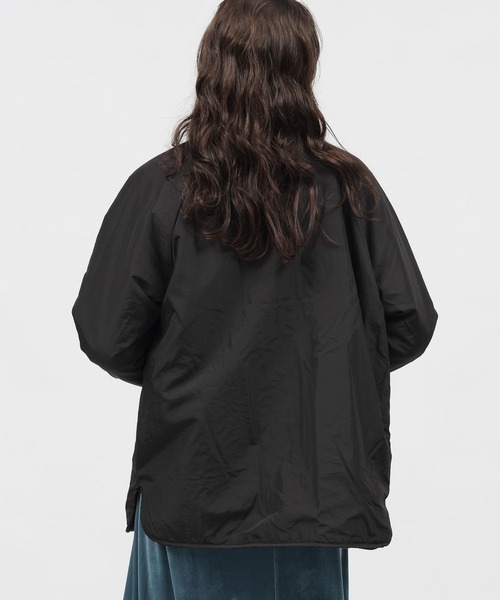 LAKOLE(ラコレ)の「ボアブルゾン / 981960(ブルゾン・レディース・ブラック/ライトベージュ・SMALL/MEDIUM)」の22枚目の写真