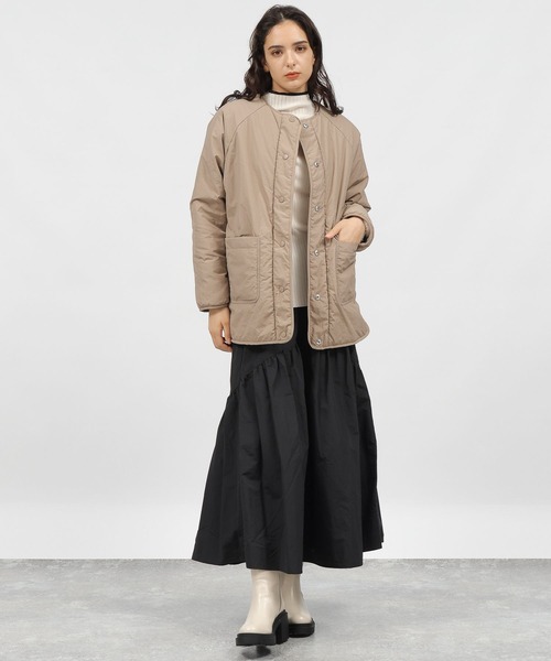 LAKOLE(ラコレ)の「ボアブルゾン / 981960(ブルゾン・レディース・ブラック/ライトベージュ・SMALL/MEDIUM)」の4枚目の写真