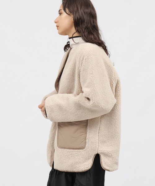 LAKOLE(ラコレ)の「ボアブルゾン / 981960(ブルゾン・レディース・ブラック/ライトベージュ・SMALL/MEDIUM)」の14枚目の写真