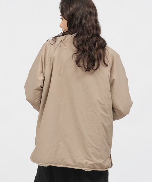 LAKOLE(ラコレ)の「ボアブルゾン / 981960(ブルゾン・レディース・ブラック/ライトベージュ・SMALL/MEDIUM)」の5枚目の写真