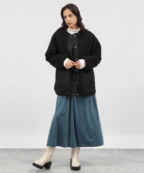 LAKOLE(ラコレ)の「ボアブルゾン / 981960(ブルゾン・レディース・ブラック/ライトベージュ・SMALL/MEDIUM)」の7枚目の写真