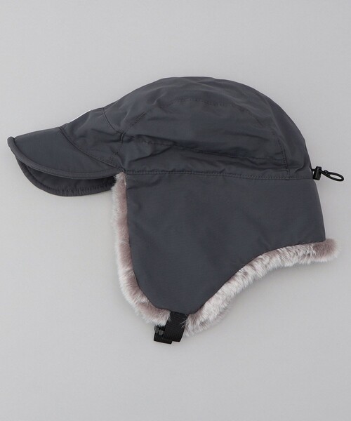 POLeR（ポーラー）の「POLeR × FREAK'S STORE/ポーラー × フリークスストア 別注 FUR 60/40 VISOR CAP / ファーバイザー キャップ（キャップ・レディース・グレー/ブラック・ONE SIZE）」の13枚目の写真