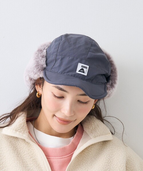 POLeR（ポーラー）の「POLeR × FREAK'S STORE/ポーラー × フリークスストア 別注 FUR 60/40 VISOR CAP / ファーバイザー キャップ（キャップ・レディース・グレー/ブラック・ONE SIZE）」の14枚目の写真