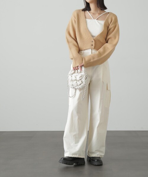 FREE'S MART（フリーズマート）の「2WAYアシメショート丈カーディガン（ニット/セーター・レディース・ホワイト/パープル/ベージュ/グリーン・FREE）」の17枚目の写真