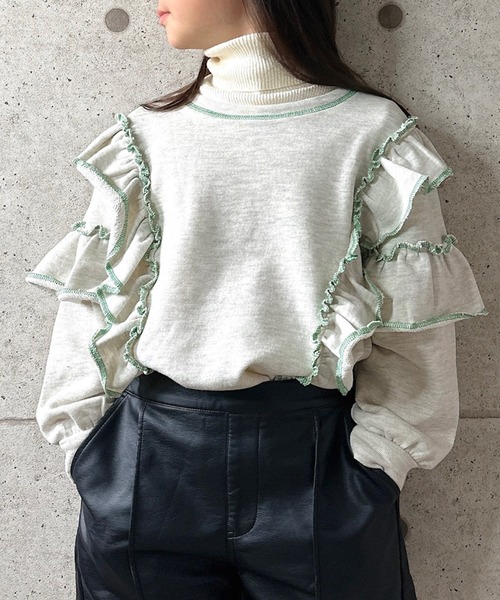 CIAOPANIC TYPY（チャオパニックティピー）の「【KIDS】配色ステッチフリル裏毛スウェット（スウェット・キッズ・アイボリー/グレー/ピンク・L/XL/S/XXL/M）」の2枚目の写真