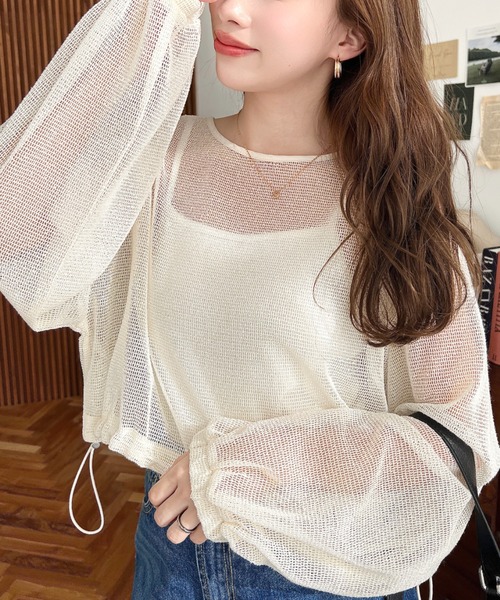 moment+（モーメントプラス）の「スモールメッシュ長袖すそドロストショートプルオーバー（Tシャツ/カットソー・レディース・ブラック/チャコールグレー/ナチュラル/オフホワイト・M）」の5枚目の写真