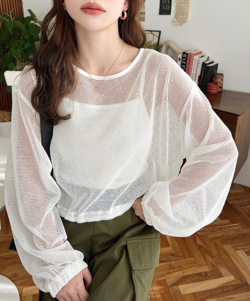 moment+（モーメントプラス）の「スモールメッシュ長袖すそドロストショートプルオーバー（Tシャツ/カットソー・レディース・ブラック/チャコールグレー/ナチュラル/オフホワイト・M）」の15枚目の写真