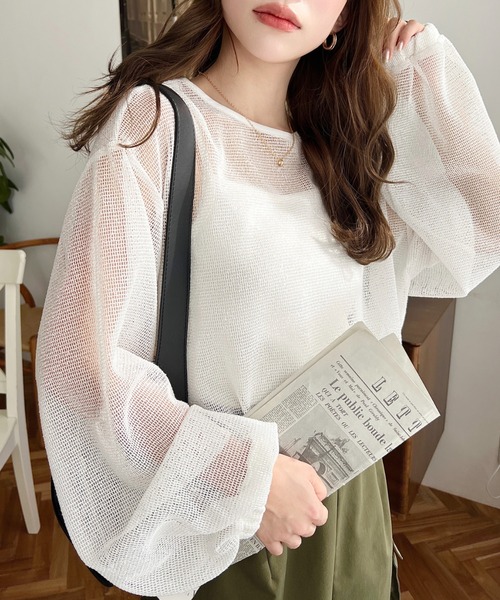 moment+（モーメントプラス）の「スモールメッシュ長袖すそドロストショートプルオーバー（Tシャツ/カットソー・レディース・ブラック/チャコールグレー/ナチュラル/オフホワイト・M）」の17枚目の写真