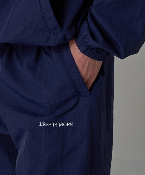 MAISON CLUB(メゾンクラブ)の「【MAISON CLUB】ワンポイント刺繍 ナイロントラックパンツ セットアップ対応 LESS IS MORE(その他パンツ・メンズ・ネイビー/ブラック/グリーン/チャコールグレー・L/XL)」の19枚目の写真