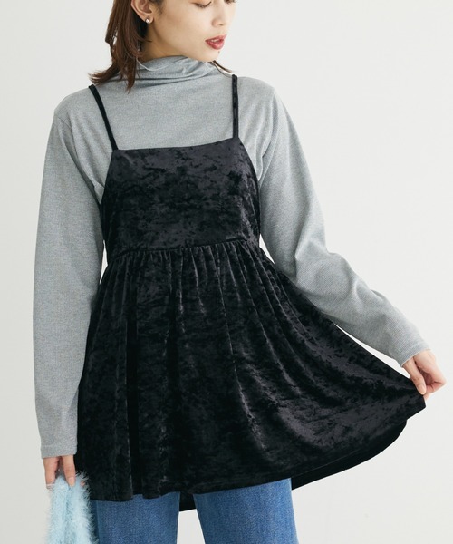 ELENCARE DUE(エレンカーレデュエ)の「・ELENCARE DUEクラッシュベロアキャミチュニック(チュニック・レディース・ブラック/グレー/パープル/ブルー/イエロー/ベージュ・FREE)」の2枚目の写真