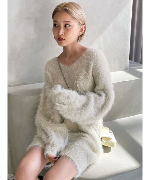 EMODA(エモダ)の「2WAYシャギーミニワンピース(ワンピース・レディース・ベージュ/ブラック/グレー/アイボリー・FREE)」の5枚目の写真