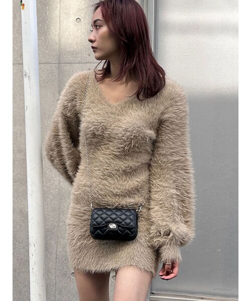 EMODA(エモダ)の「2WAYシャギーミニワンピース(ワンピース・レディース・ベージュ/ブラック/グレー/アイボリー・FREE)」の10枚目の写真