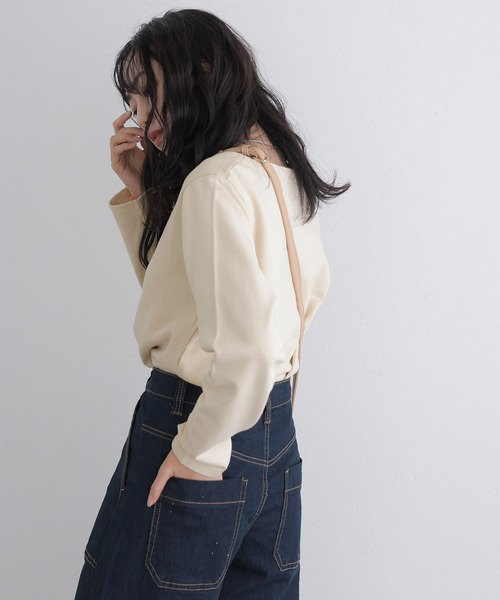 ElegChic（エレグシック）の「Vネック裏毛トレーナー（スウェット・レディース・ライトカーキ/ブラック/ライトベージュ・XL/4L/3L/L/M）」の10枚目の写真