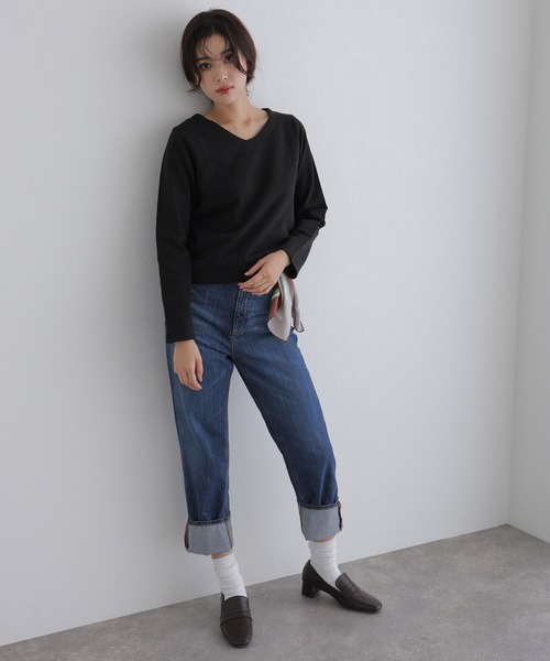 ElegChic（エレグシック）の「Vネック裏毛トレーナー（スウェット・レディース・ライトカーキ/ブラック/ライトベージュ・XL/4L/3L/L/M）」の19枚目の写真