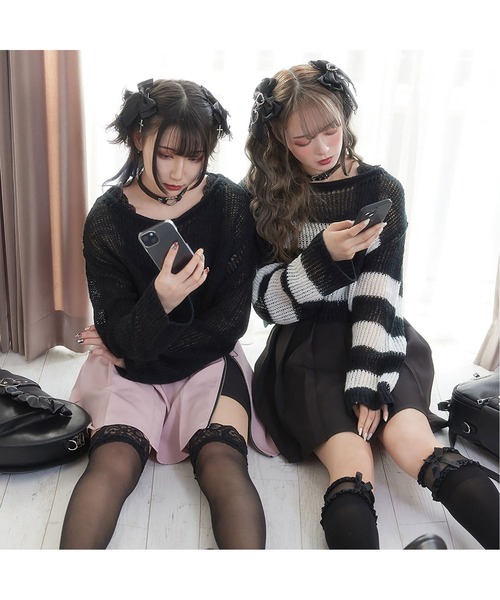 DearMyLove(ディアマイラブ)の「選べる丈ゆる編みルーズニット(ニット/セーター・レディース・ホワイト×ブラック/ブラック系その他/ブラック×ピンク/ブラック/ホワイト系その他/ホワイト/ブラック×ホワイト/ピンク系その他・M-L/LL~3L)」の16枚目の写真