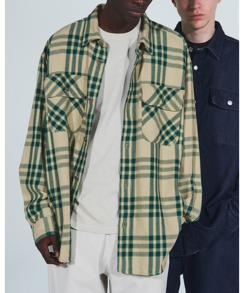 SOPHNET.（ソフネット）の「OVERSIZED SHIRT JACKET（シャツ/ブラウス・メンズ・ベージュ/インディゴブルー・LARGE/MEDIUM/SMALL/X-LARGE）」の6枚目の写真