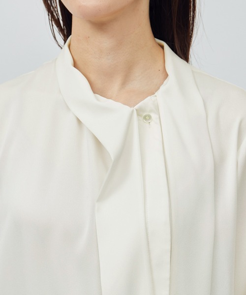 美品 ロペ ROPE' 2万円 ボウタイブラウス ホワイト プリーツブラウス 美品 ロペ ROPE' 2万円 ボウタイブラウス ホワイト プリーツブラウス