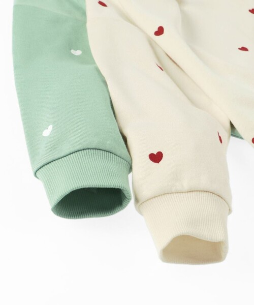 BRANSHES（ブランシェス）の「ハート総柄刺繍トレーナー（スウェット・キッズ・オフホワイト/ライトグリーン・130/150/110/120/100/90/140）」の9枚目の写真