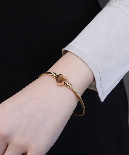 blackdia ocean（ブラックダイヤオーシャン）の「blackdia ocean ハートワイヤーバングル（バングル/リストバンド・レディース・シルバー/ピンクゴールド/ゴールド・FREE）」の11枚目の写真