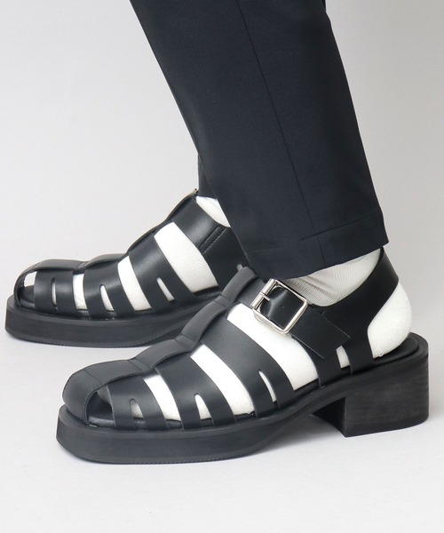 glabella(グラベラ)の「スクエアトゥ ハイヒール グルカサンダル(サンダル・メンズ・ブラック・S/M/L)」の3枚目の写真