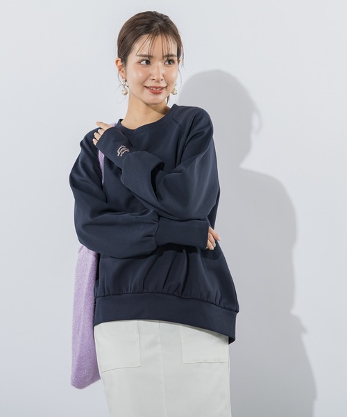 VICKY（ビッキー）の「【大人カジュアル】刺繍ダンボールプルオーバー《洗濯機で洗える》（スウェット・レディース・オフホワイト/ネイビー/グレー・M）」の10枚目の写真