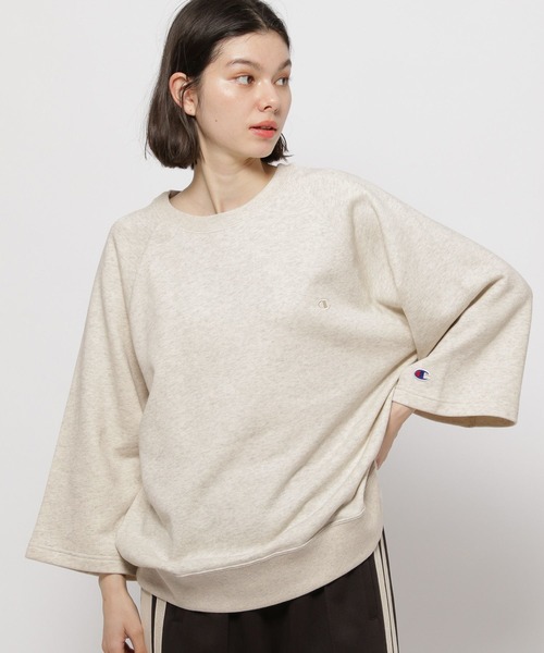 Champion(チャンピオン)の「【Champion(チャンピオン)】裏毛クルー6分丈Tシャツ(Tシャツ/カットソー・レディース・サックスブルー/グレー/ナチュラル・LARGE/MEDIUM)」の1枚目の写真