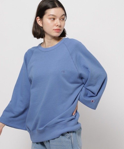 Champion(チャンピオン)の「【Champion(チャンピオン)】裏毛クルー6分丈Tシャツ(Tシャツ/カットソー・レディース・サックスブルー/グレー/ナチュラル・LARGE/MEDIUM)」の3枚目の写真