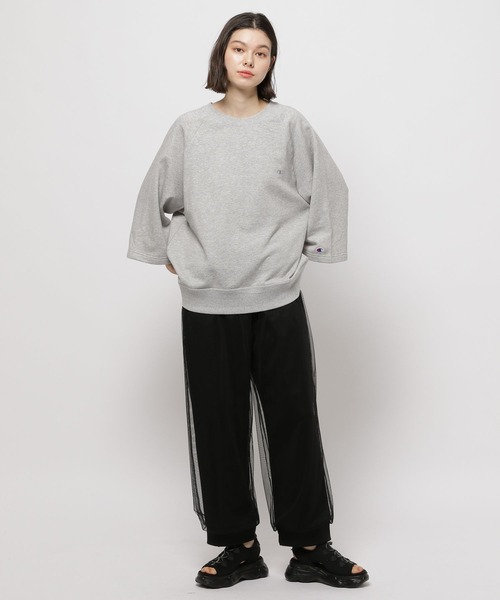 Champion(チャンピオン)の「【Champion(チャンピオン)】裏毛クルー6分丈Tシャツ(Tシャツ/カットソー・レディース・サックスブルー/グレー/ナチュラル・LARGE/MEDIUM)」の6枚目の写真