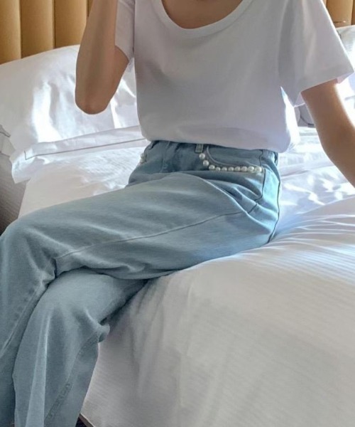 FREE STYLISTS(フリー スタイリスト)の「YUGA_YGMC パールアクセント クロップドデニムパンツ(デニムパンツ・レディース・ブルー・M/L)」の8枚目の写真