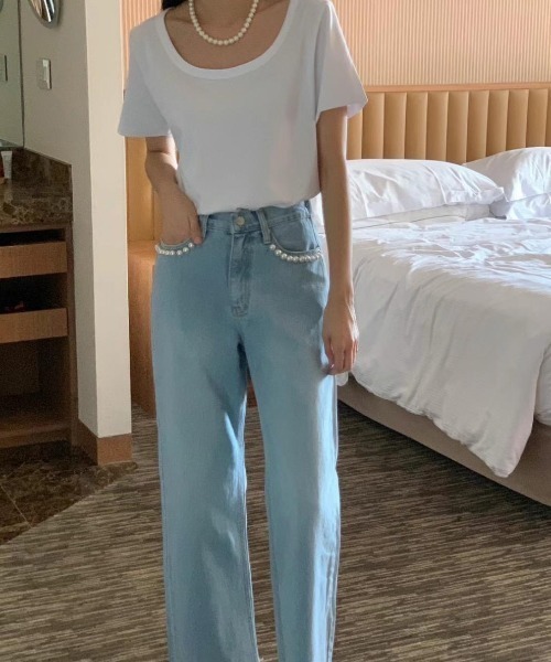 FREE STYLISTS(フリー スタイリスト)の「YUGA_YGMC パールアクセント クロップドデニムパンツ(デニムパンツ・レディース・ブルー・M/L)」の4枚目の写真